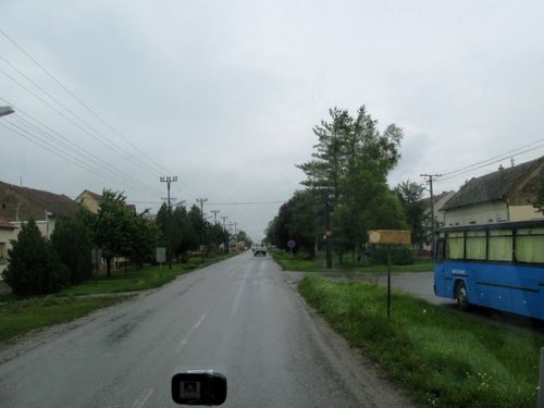 Picture 3 – The ramrod-straight “Hauptgasse”  at the village entrance in Jarek from Novi Sad in the direction of Temerin.